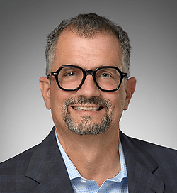 Portrait of Daniel Yannuzzi